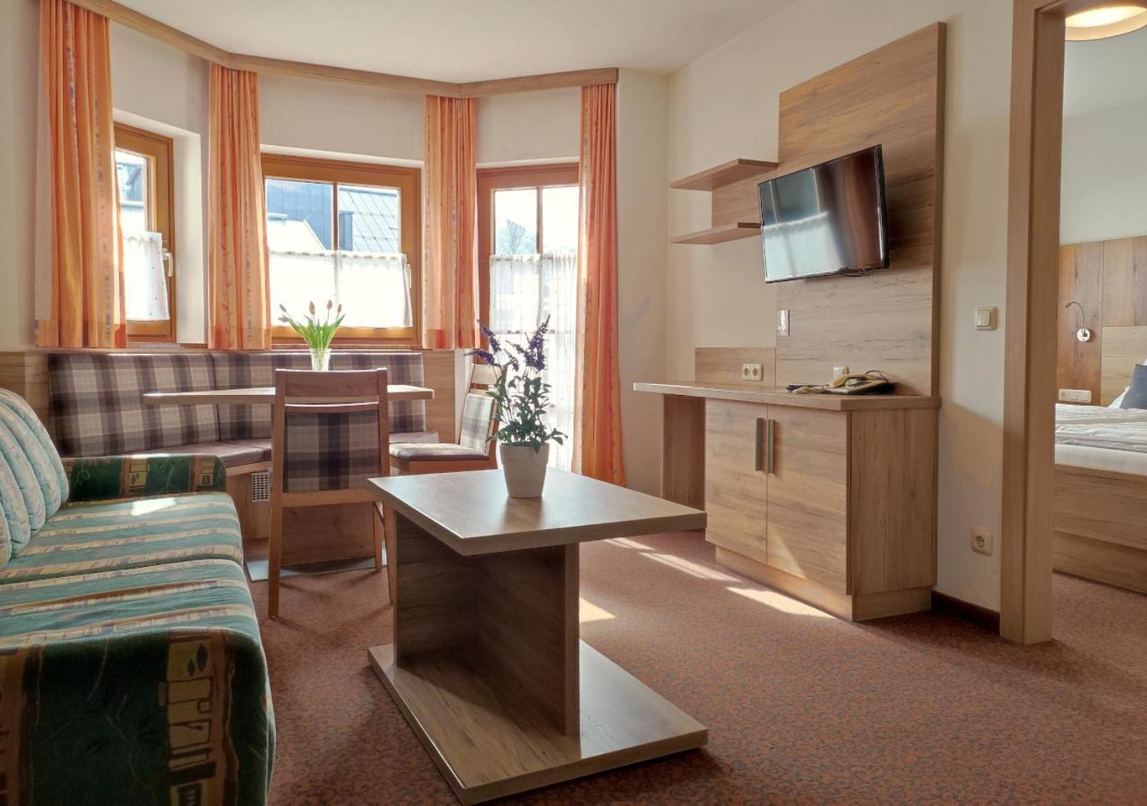 Ferienhaus Birgit - Inklusive Eintritt Alpentherme Bad Hofgastein Exterior photo