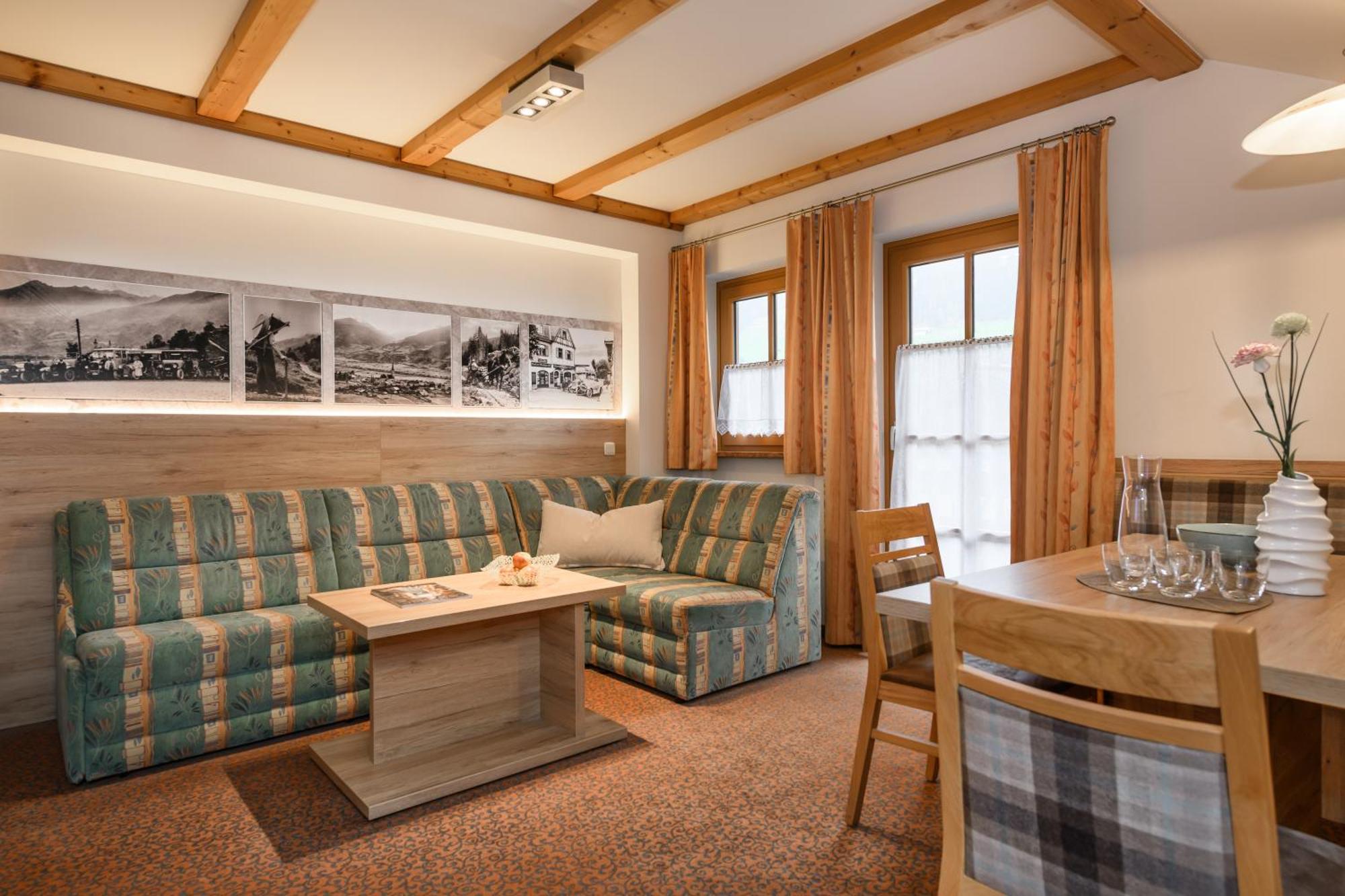 Ferienhaus Birgit - Inklusive Eintritt Alpentherme Bad Hofgastein Exterior photo