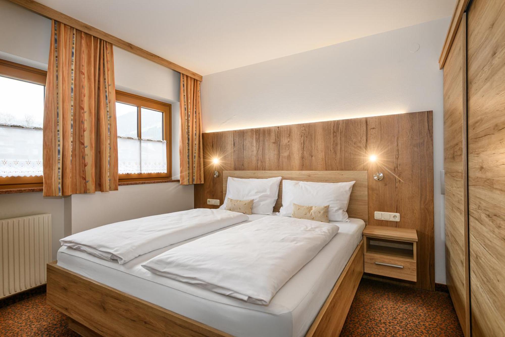 Ferienhaus Birgit - Inklusive Eintritt Alpentherme Bad Hofgastein Exterior photo